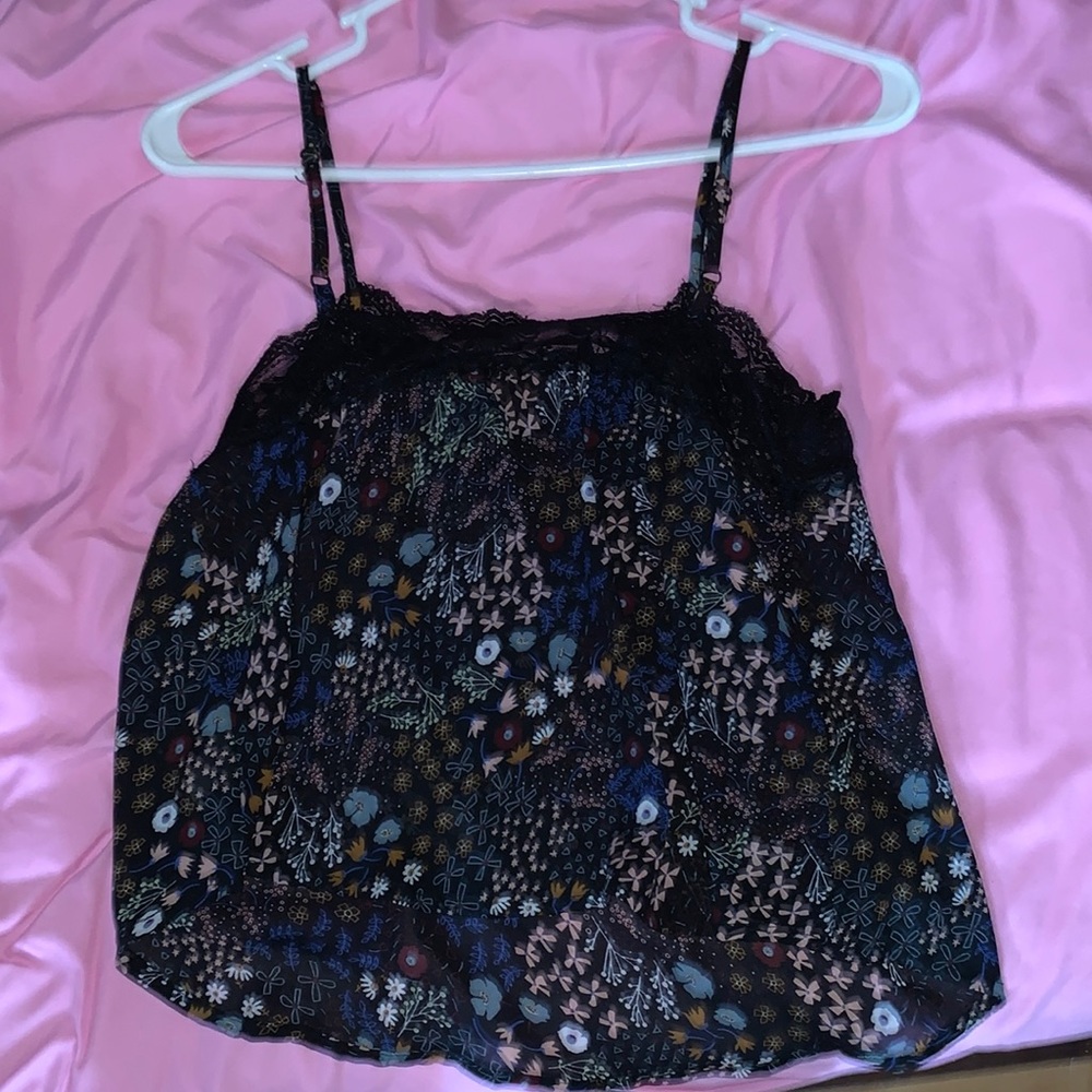 Blue floral crop top tank
